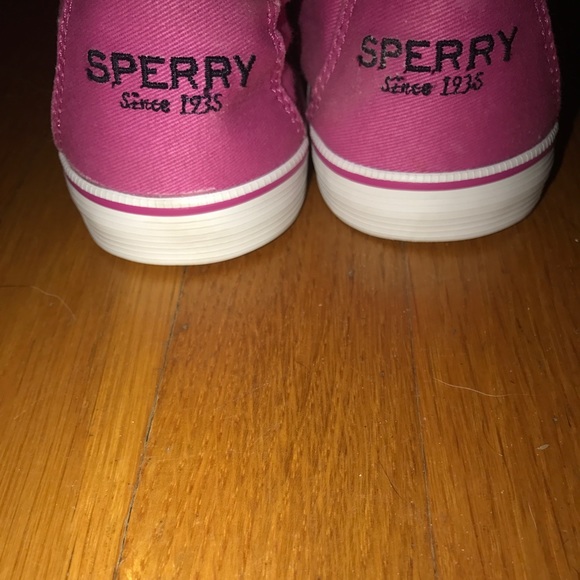 Sperry Women’s Flats (size 10) - Picture 2 of 5